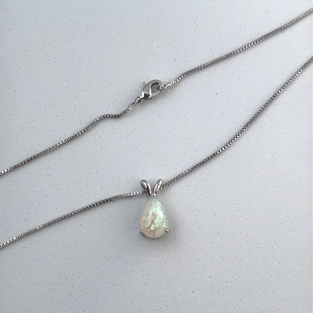 Opal Teardrop Shape Pendant Necklace for Women - Picture 4 of 6